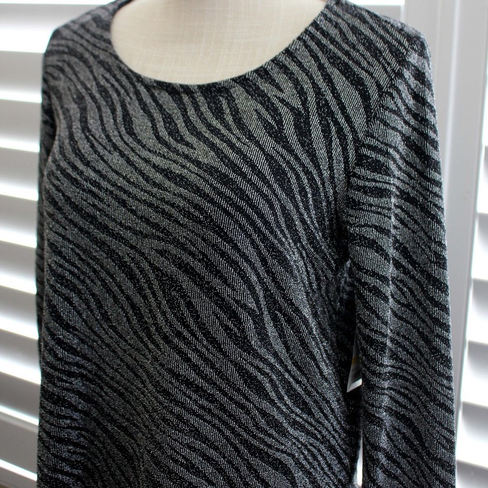 Karen Kane Zebra Metallic Print Tunic NWT - Picture 2 of 4